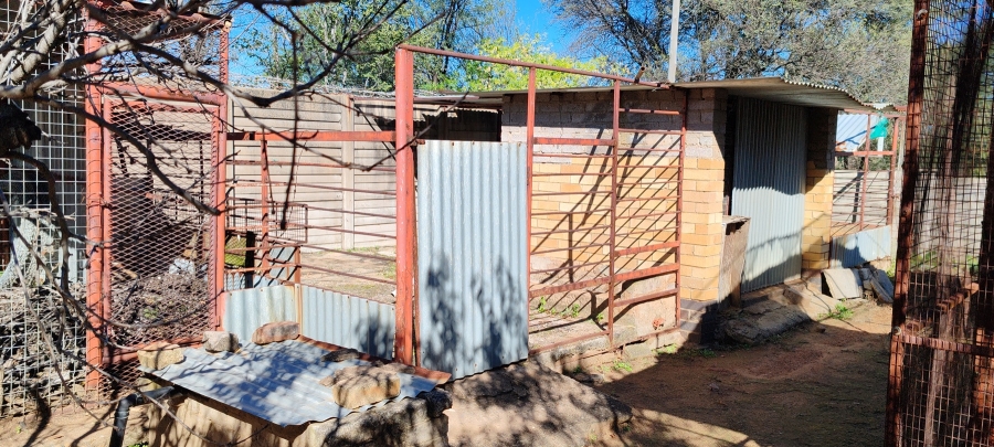 5 Bedroom Property for Sale in Vredefort Free State